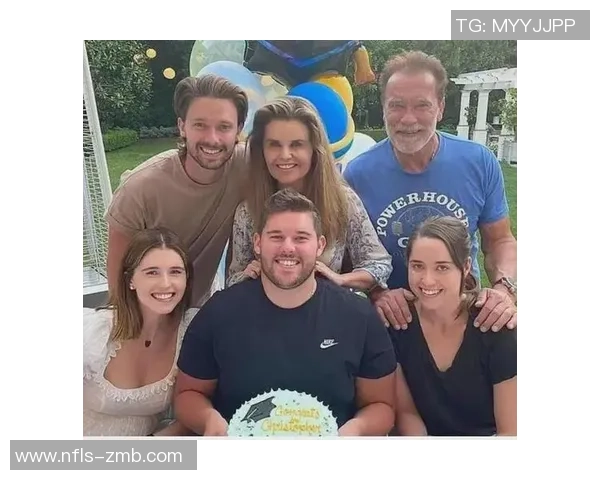 足坛巨星家丑曝光 因教育问题怒打儿子引发社会热议