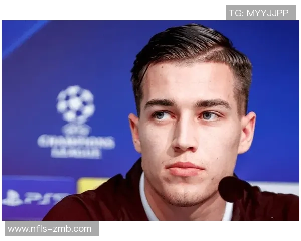 全球最帅捡球足球球星盘点 谁是你心中的颜值担当