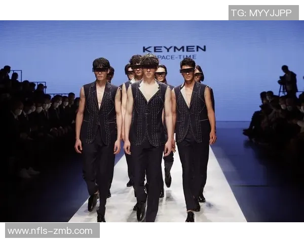 西装杀出新风尚足球巨星赛场外尽显绅士优雅魅力 西装杀出新风尚足球巨星赛场外尽显绅士优雅魅力